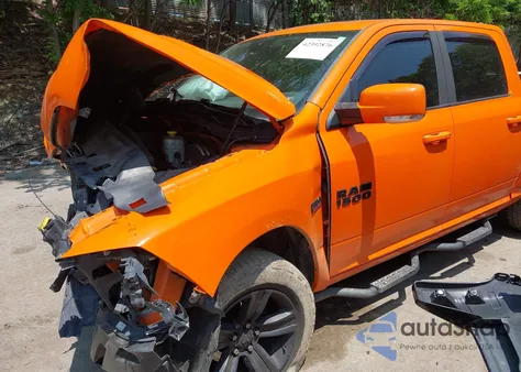 2015 Ram 1500 Sport z USA, uszkodzony, nr VIN 1C6RR7MT9FS701828